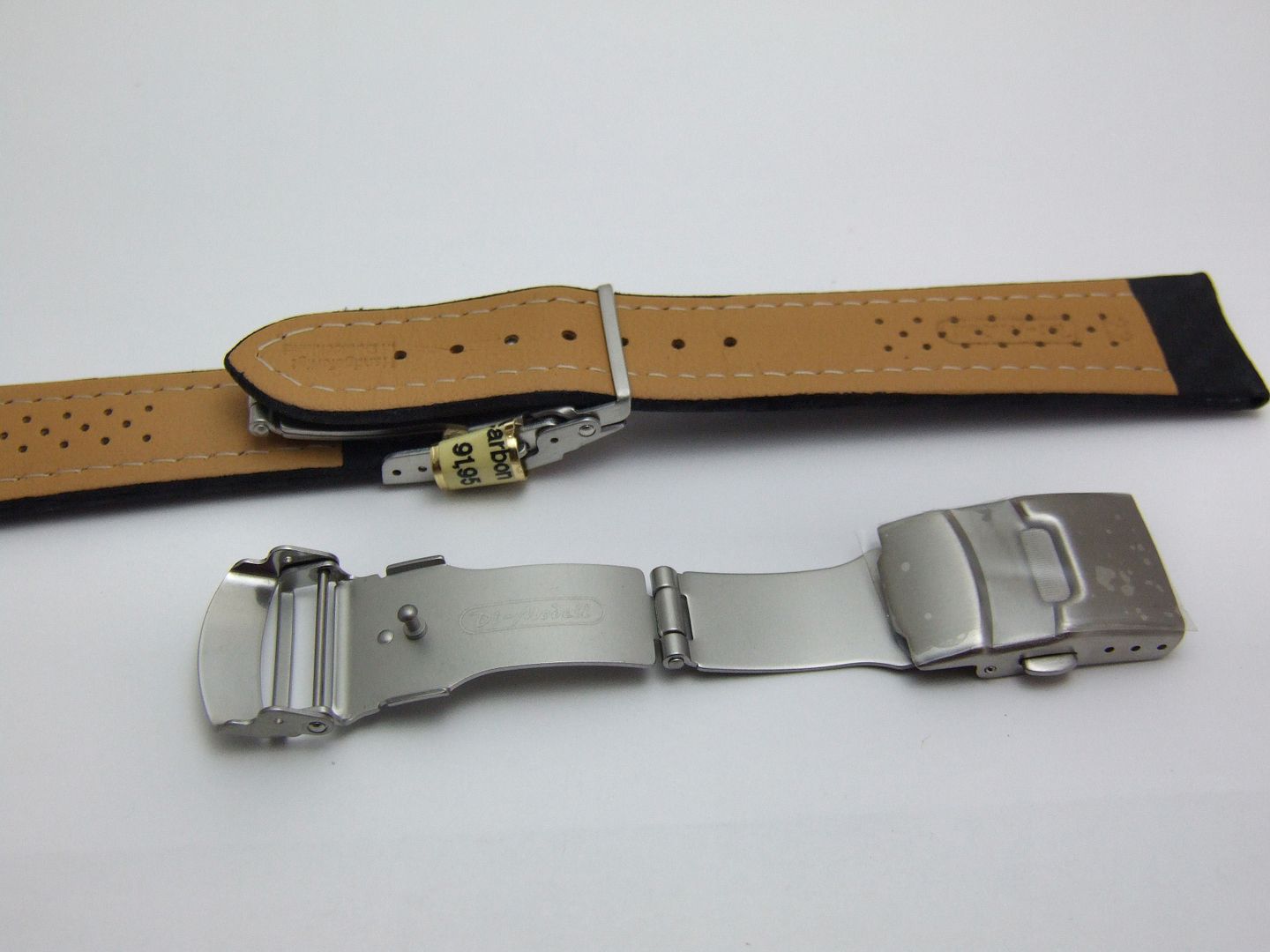 Trading Post deployants by Axel Jost, Hadley Roma, Hirsch