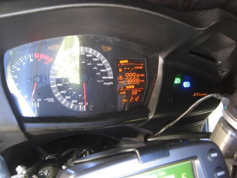 http://i115.photobucket.com/albums/n291/dduelin/IMG_8380.jpg