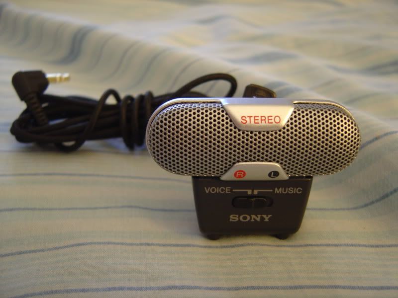 microphone.jpg