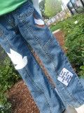 'Walking Billboard' embellished jeans 4T