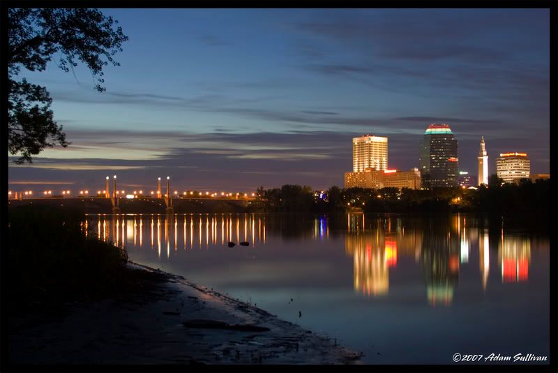 IMAGE: http://i115.photobucket.com/albums/n300/berkshiremoron85/IMG_0424.jpg