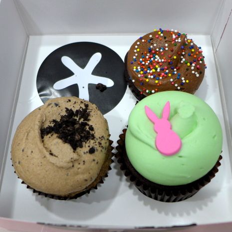  photo 2015-04-24_4_georgetown_cupcake_005_zpslt39vpx2.jpg