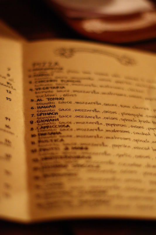 IMAGE: http://i115.photobucket.com/albums/n306/luant16/nanamia4-1.jpg