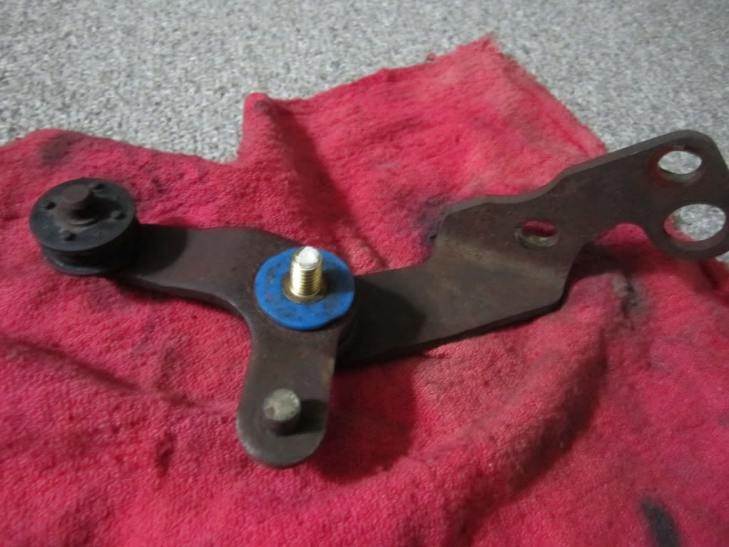 Manula Clutch pivot bushing, not the 2 you get in the kits Mitsubishi