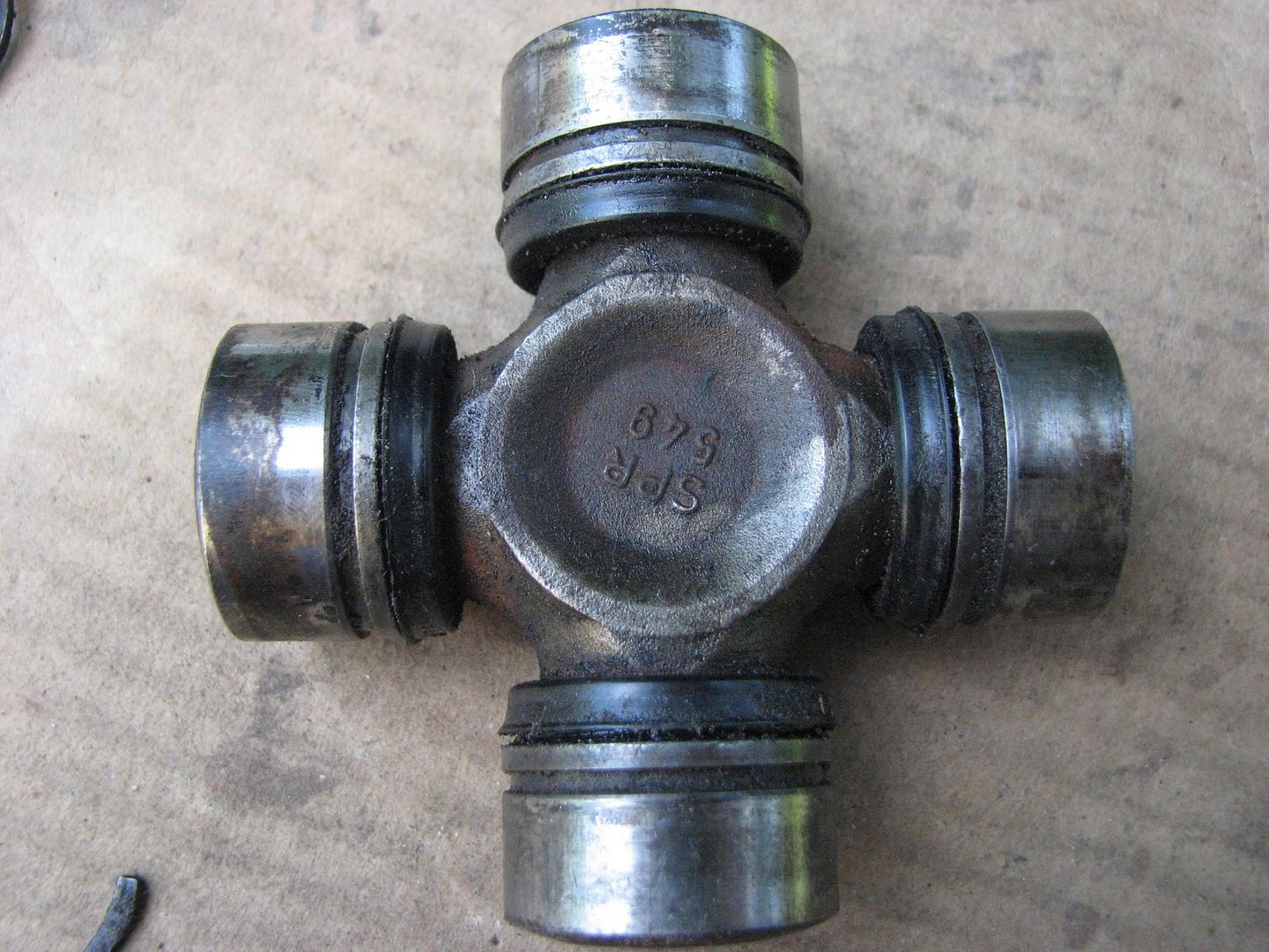 Spicer vs Napa (Precision) Axle UJoints Page 3