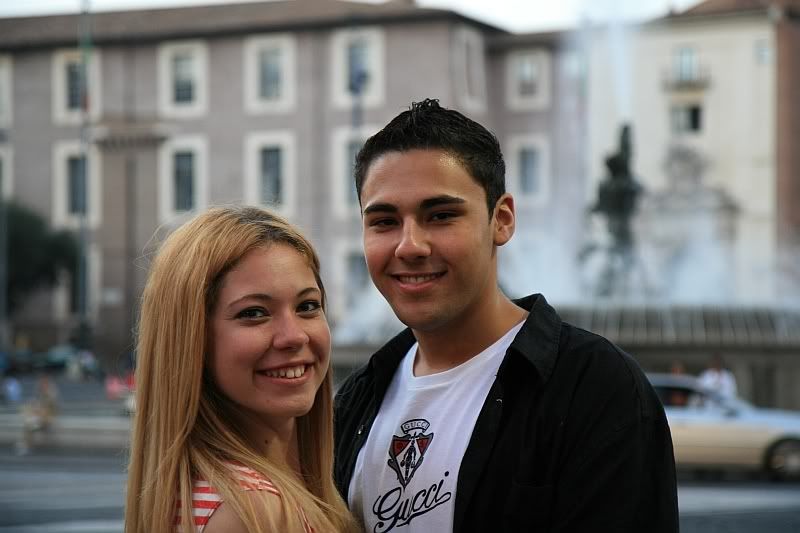 IMAGE: http://i115.photobucket.com/albums/n316/yandoli/IMG_07988.jpg