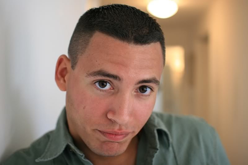 IMAGE: http://i115.photobucket.com/albums/n316/yandoli/IMG_1532.jpg