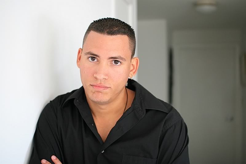 IMAGE: http://i115.photobucket.com/albums/n316/yandoli/IMG_1580.jpg