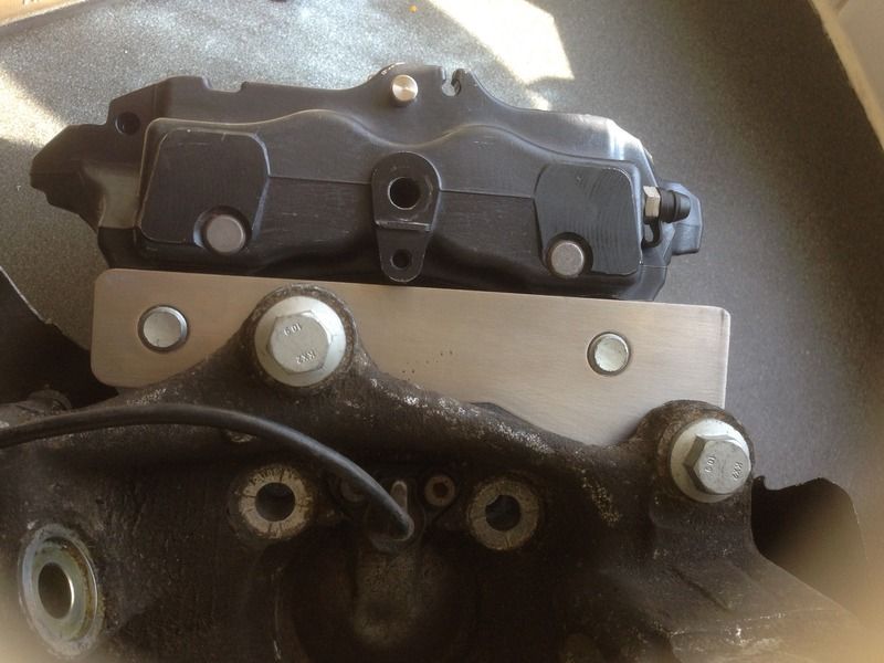 (E39) Brembo Cayenne Caliper Adapters